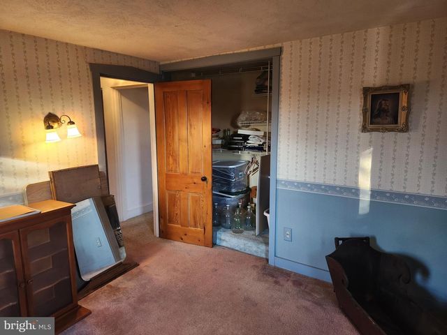 230 S HERTZLER RD, Elizabethtown, PA 17022