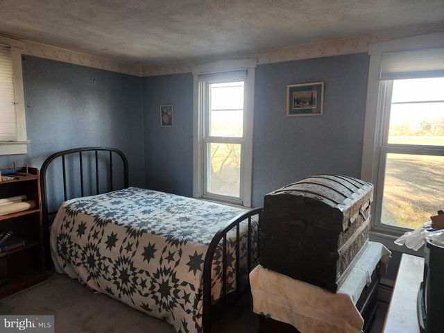 230 S HERTZLER RD, Elizabethtown, PA 17022