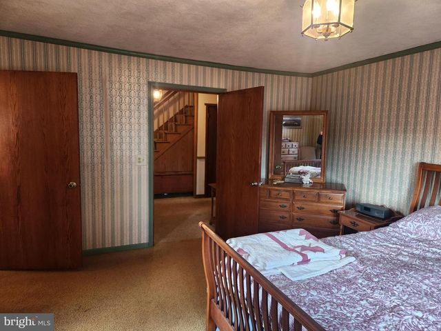 230 S HERTZLER RD, Elizabethtown, PA 17022