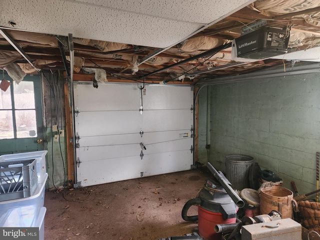 230 S HERTZLER RD, Elizabethtown, PA 17022