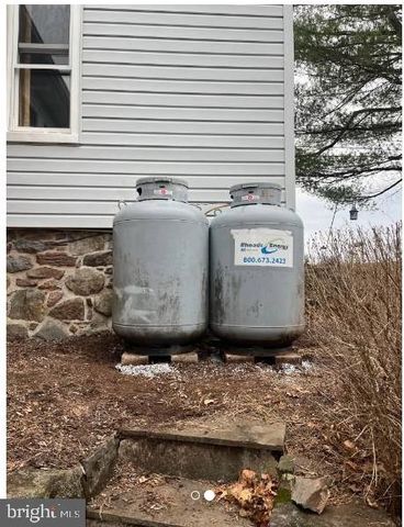 230 S HERTZLER RD, Elizabethtown, PA 17022