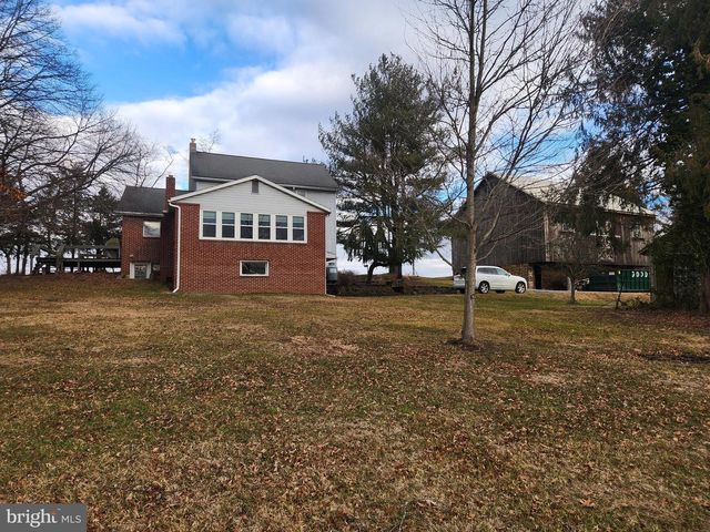 230 S HERTZLER RD, Elizabethtown, PA 17022