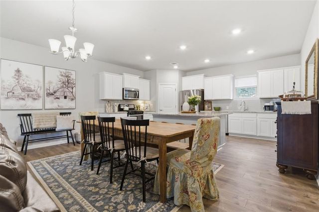 2404 Reserve Drive, Westlake, LA 70669