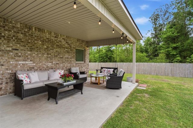 2404 Reserve Drive, Westlake, LA 70669