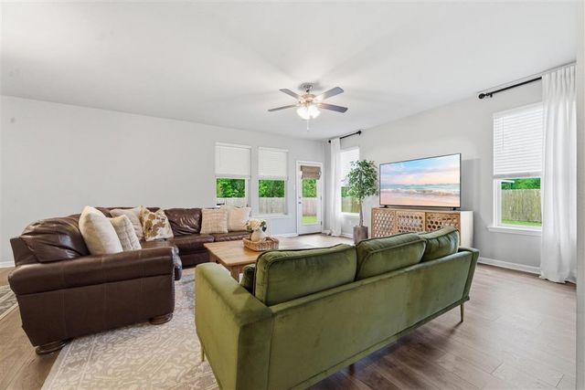 2404 Reserve Drive, Westlake, LA 70669