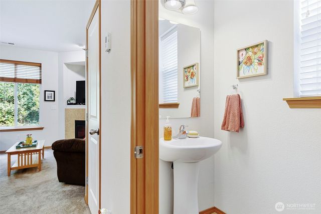 130 NE Miramar Circle, Bremerton, WA 98311