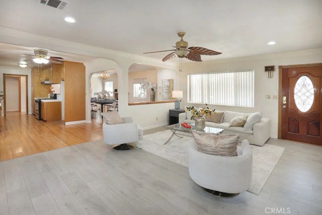 640 S Azusa Avenue, West Covina, CA 91791