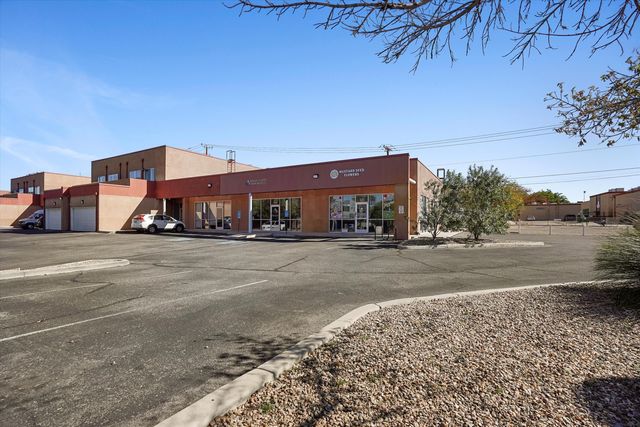 336 Adams Street SE, Albuquerque, NM 87108