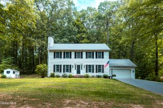 248 Schodack Drive, Schodack, NY 12033