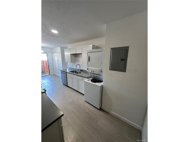 7996 Chase Cir 5, Arvada, CO 80003