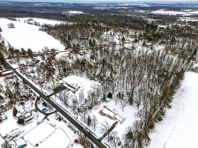 11 Milltown Rd, Kingwood Twp., NJ 08559