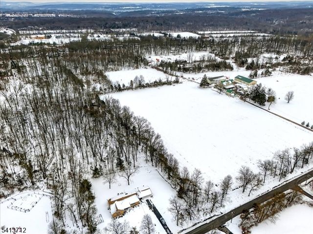 11 Milltown Rd, Kingwood Twp., NJ 08559