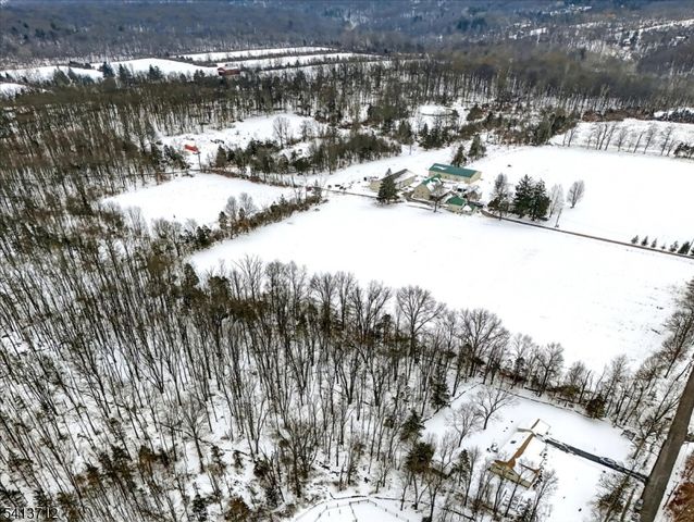 11 Milltown Rd, Kingwood Twp., NJ 08559