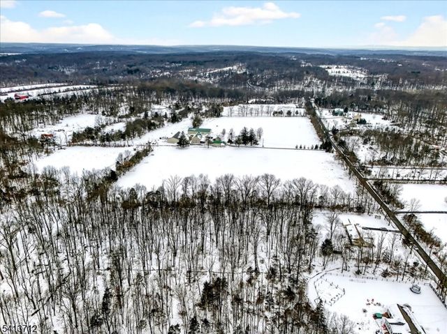 11 Milltown Rd, Kingwood Twp., NJ 08559