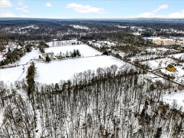 11 Milltown Rd, Kingwood Twp., NJ 08559