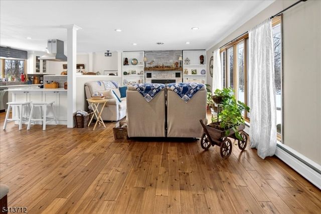 11 Milltown Rd, Kingwood Twp., NJ 08559