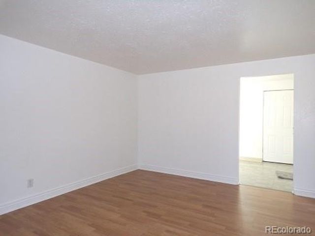 1129 Dallas Street, Aurora, CO 80010