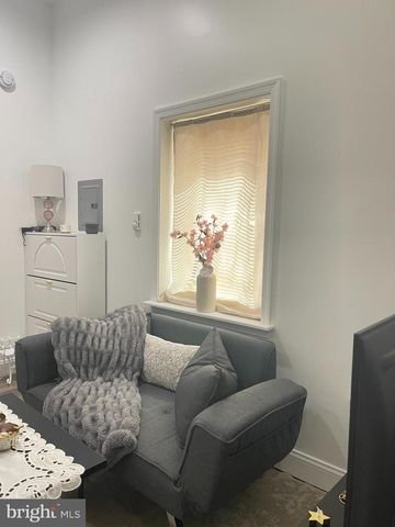 1528 W PORTER ST, Philadelphia, PA 19145