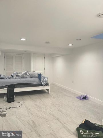 1528 W PORTER ST, Philadelphia, PA 19145