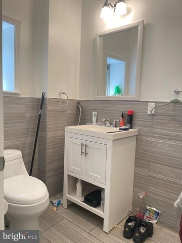 1528 W PORTER ST, Philadelphia, PA 19145