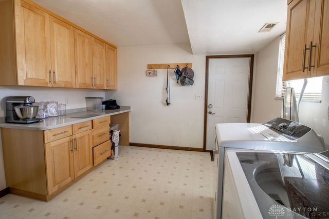 5943 Green Crest Drive, Fairfield Twp, OH 45011