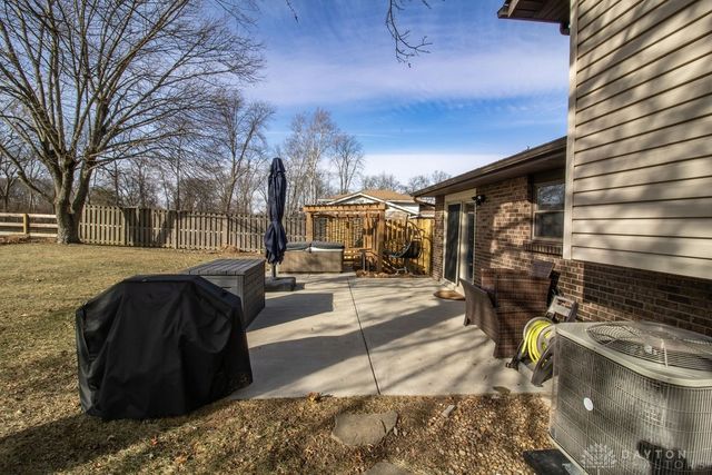 5943 Green Crest Drive, Fairfield Twp, OH 45011