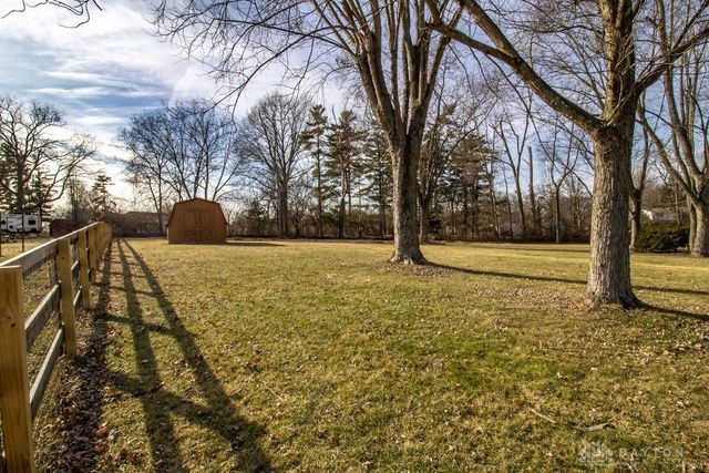 5943 Green Crest Drive, Fairfield Twp, OH 45011