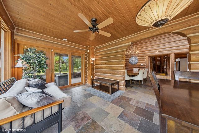 11711 Juanita Drive, Orland Park, IL 60467