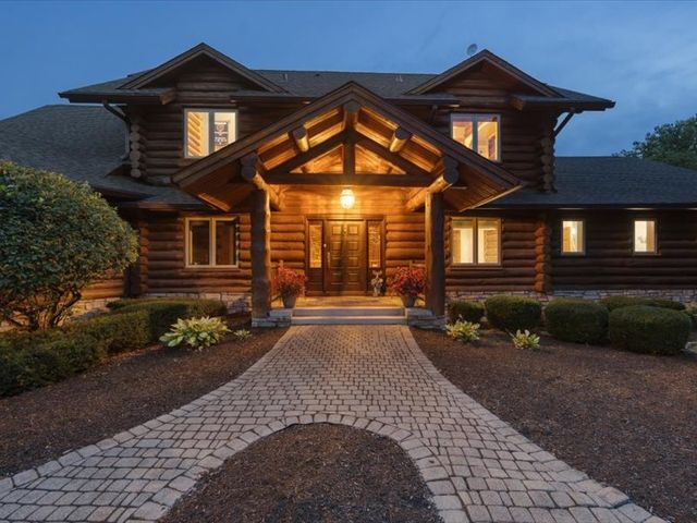 11711 Juanita Drive, Orland Park, IL 60467