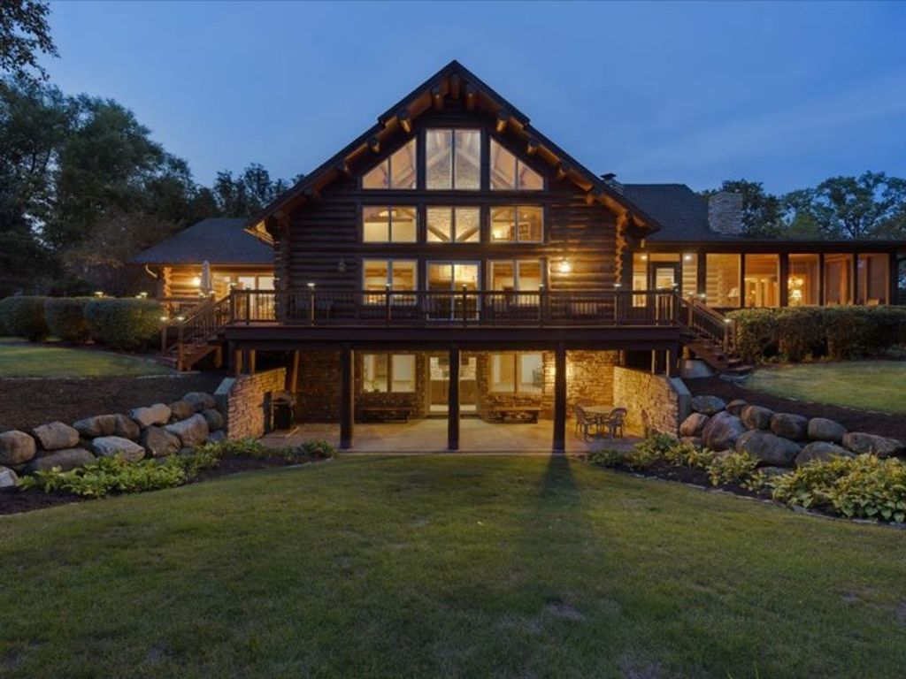 11711 Juanita Drive, Orland Park, IL 60467