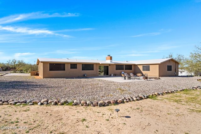 210 W Meadowbrook Drive, Oro Valley, AZ 85704