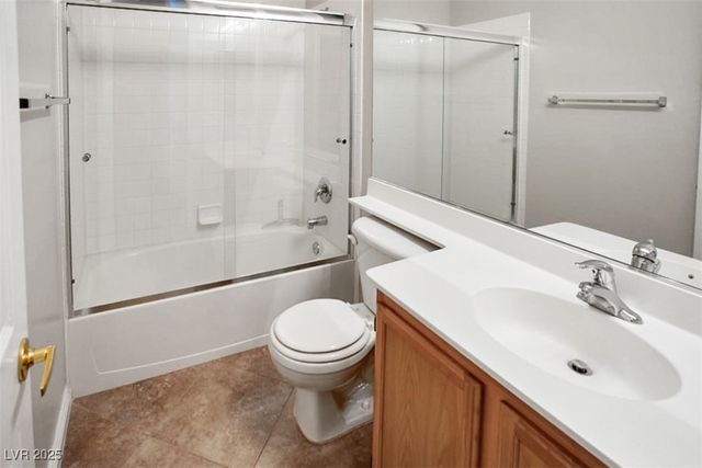 10221 Delray Beach Avenue 201, Las Vegas, NV 89129