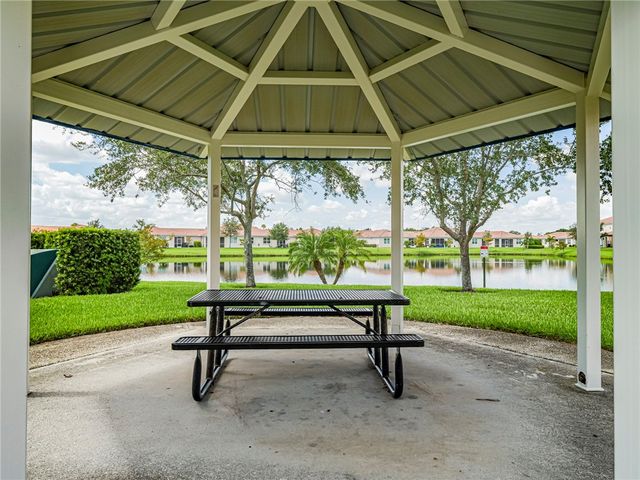 259 Provence Place, Vero Beach, FL 32960