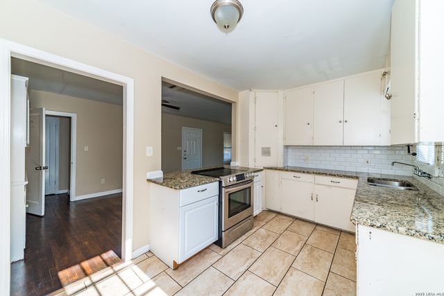 418 Bailey, San Antonio, TX 78210