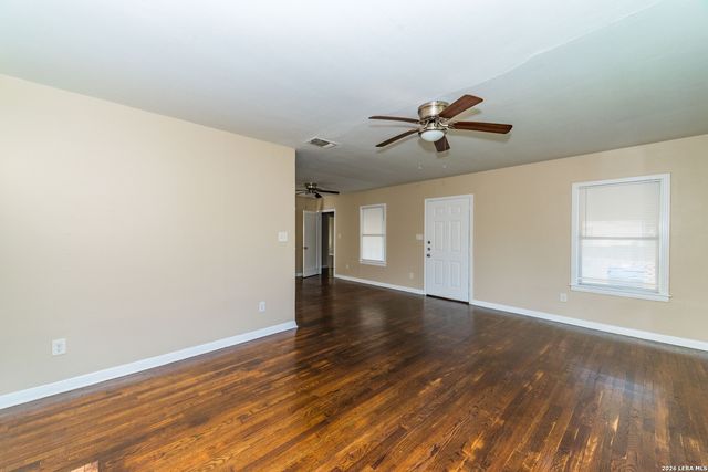 418 Bailey, San Antonio, TX 78210