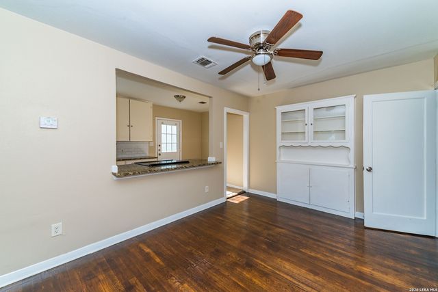 418 Bailey, San Antonio, TX 78210