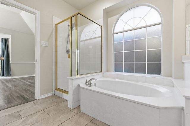 7808 Brook Meadow Lane, Fort Worth, TX 76133