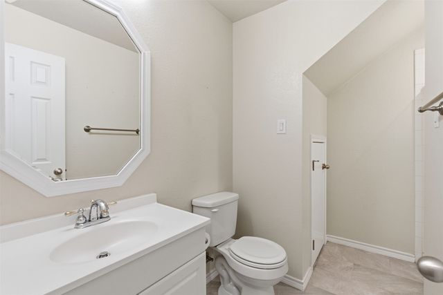 7808 Brook Meadow Lane, Fort Worth, TX 76133