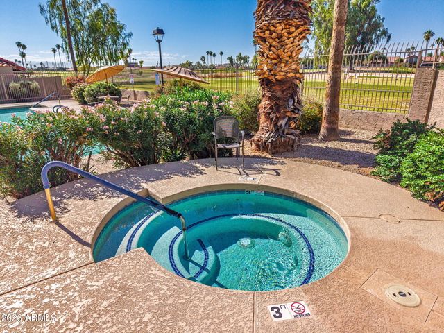 4237 E SANDIA Street, Phoenix, AZ 85044