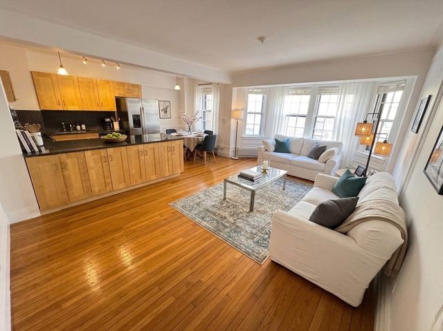 988 Memorial Drive 387, Cambridge, MA 02138