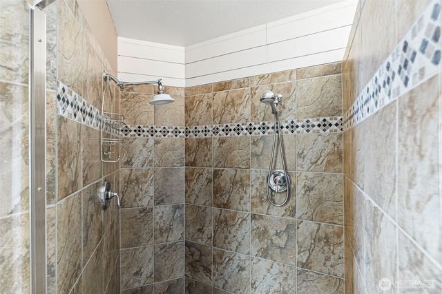 3800 E Mason Lake Drive W, Grapeview, WA 98546