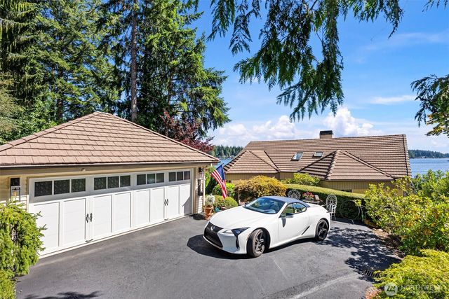 3800 E Mason Lake Drive W, Grapeview, WA 98546