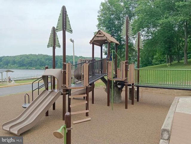 151 MARTZ RD, Sykesville, MD 21784