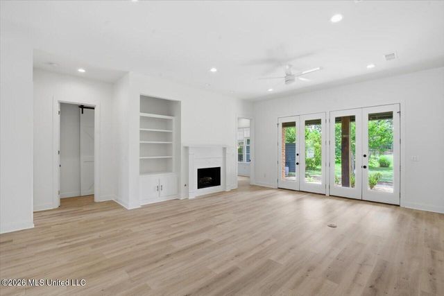 115 Camden Court, Madison, MS 39110