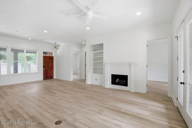 115 Camden Court, Madison, MS 39110