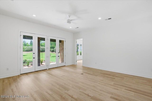 115 Camden Court, Madison, MS 39110