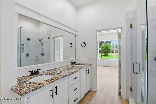 115 Camden Court, Madison, MS 39110