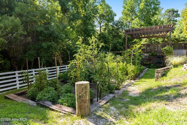 2113 Manor Parc Drive, Calabash, NC 28467
