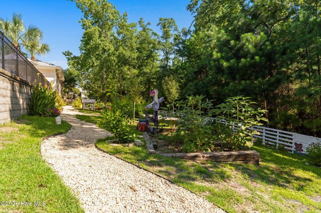2113 Manor Parc Drive, Calabash, NC 28467