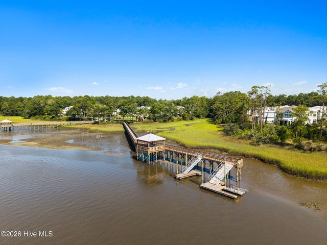 2113 Manor Parc Drive, Calabash, NC 28467